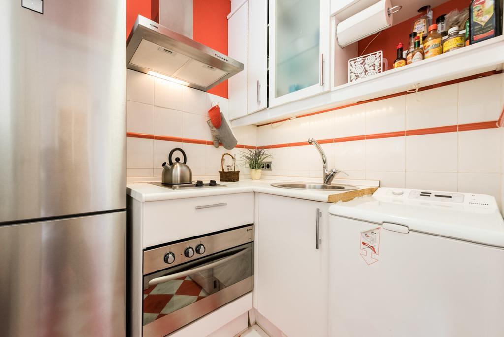 Apartmán General Peron Picasso Madrid Exteriér fotografie