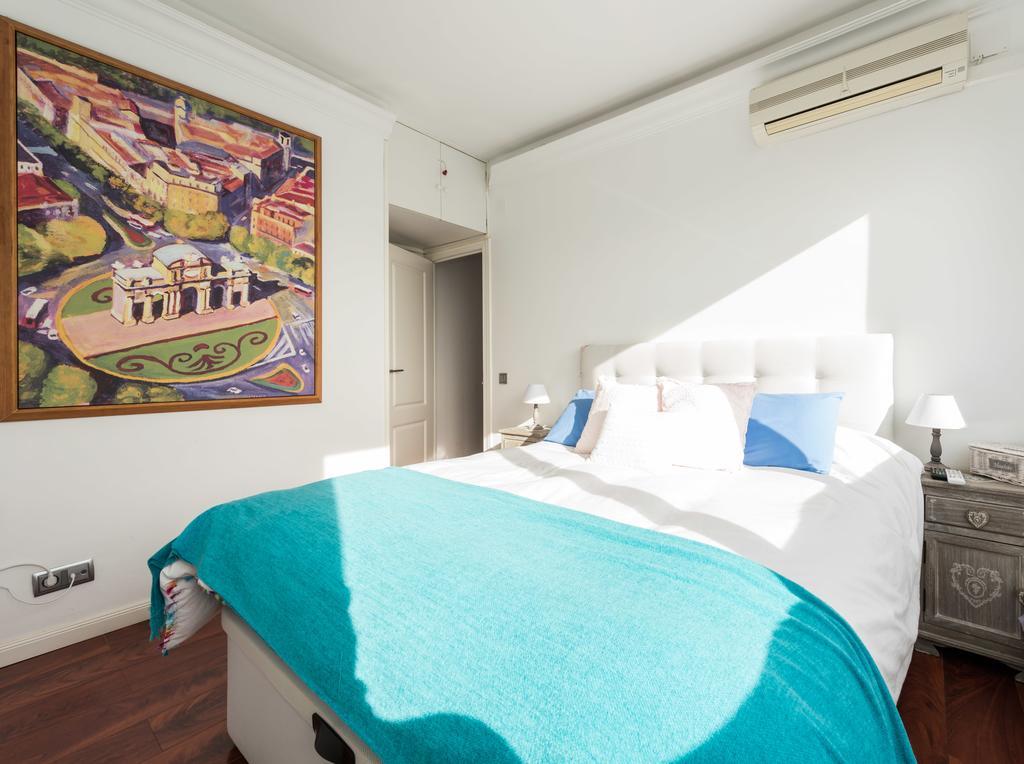 Apartmán General Peron Picasso Madrid Exteriér fotografie